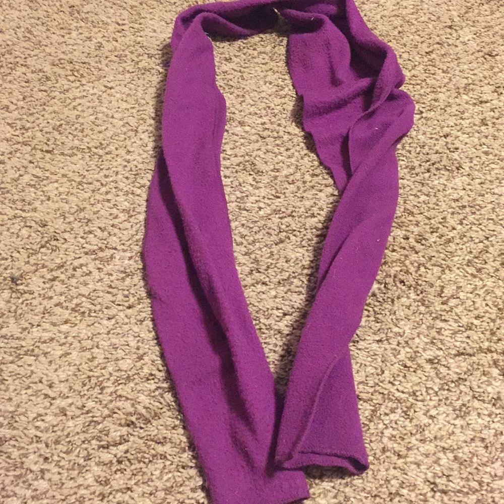 A purple scarf